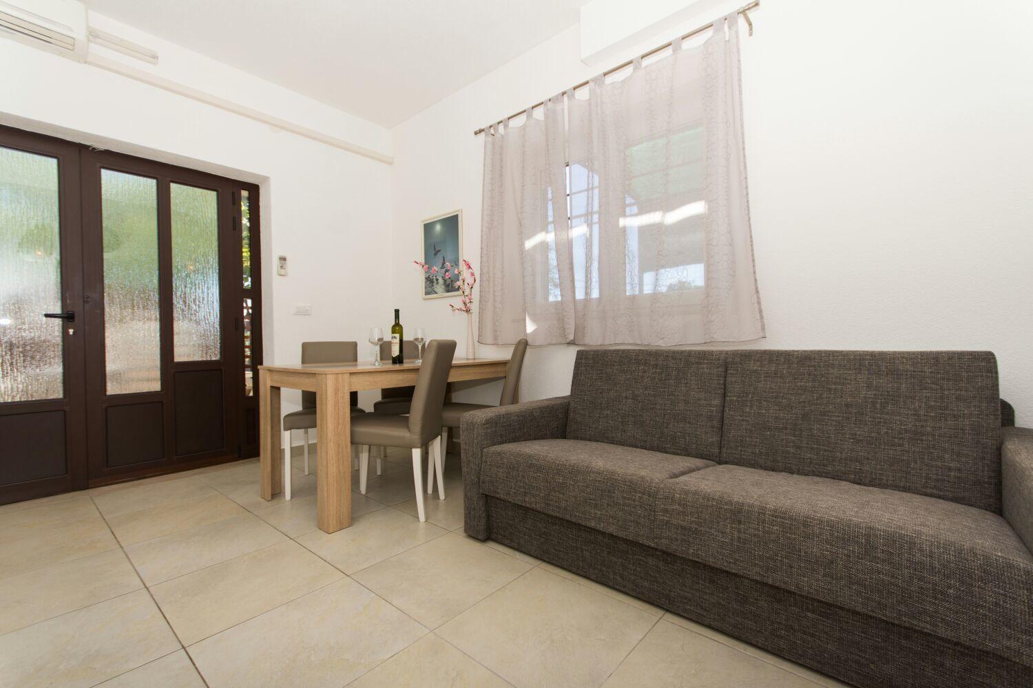 Apartment Bareta Trogir Bagian luar foto